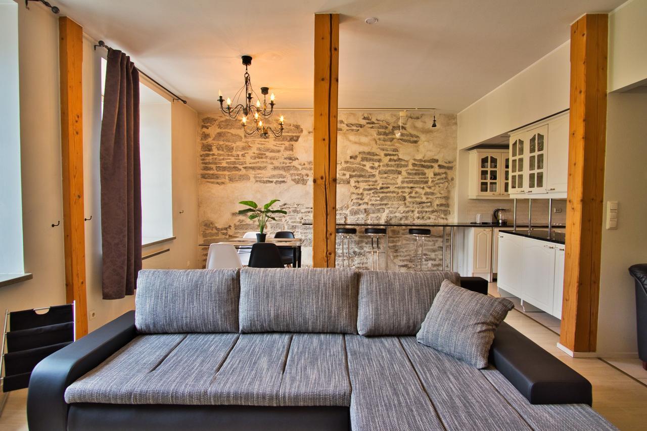 Dream Stay - Old Town Church View Apartment With Sauna 탈린 외부 사진